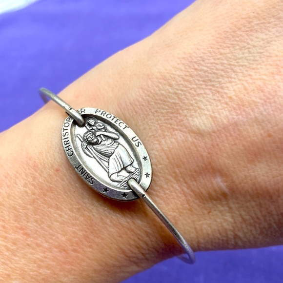Vintage Alex & Ani silver toned religious bracelet with St. Christopher π - Picture 4 of 8